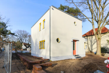 JÄ17 | Instandsetzung und Modernisierung eines unter Denkmalschutz stehenden Einfamilienhauses | 14532 Kleinmachnow